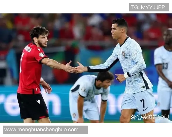 足球明星C罗近期获奖情况揭秘及其对职业生涯的影响分析